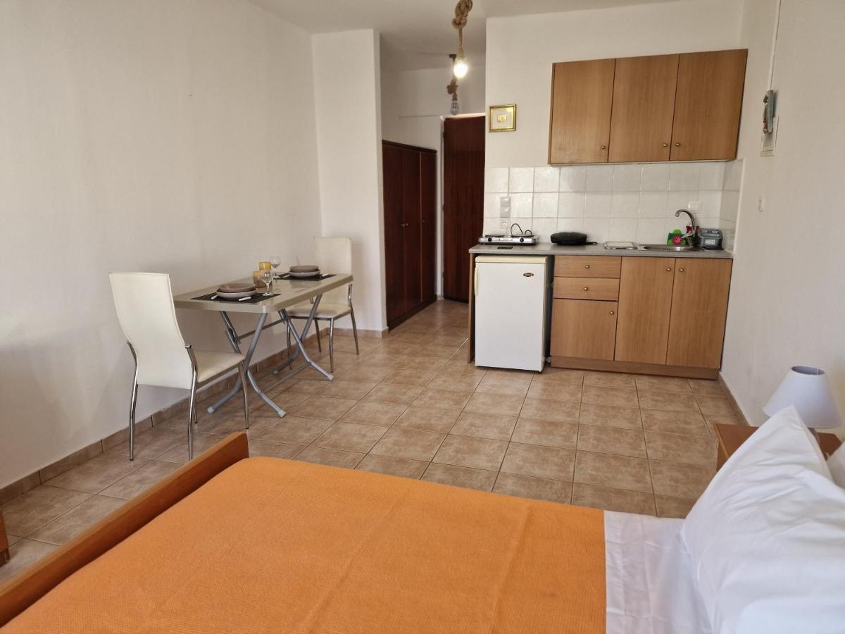 Apartment In Tigaki Beach Kos Екстер'єр фото